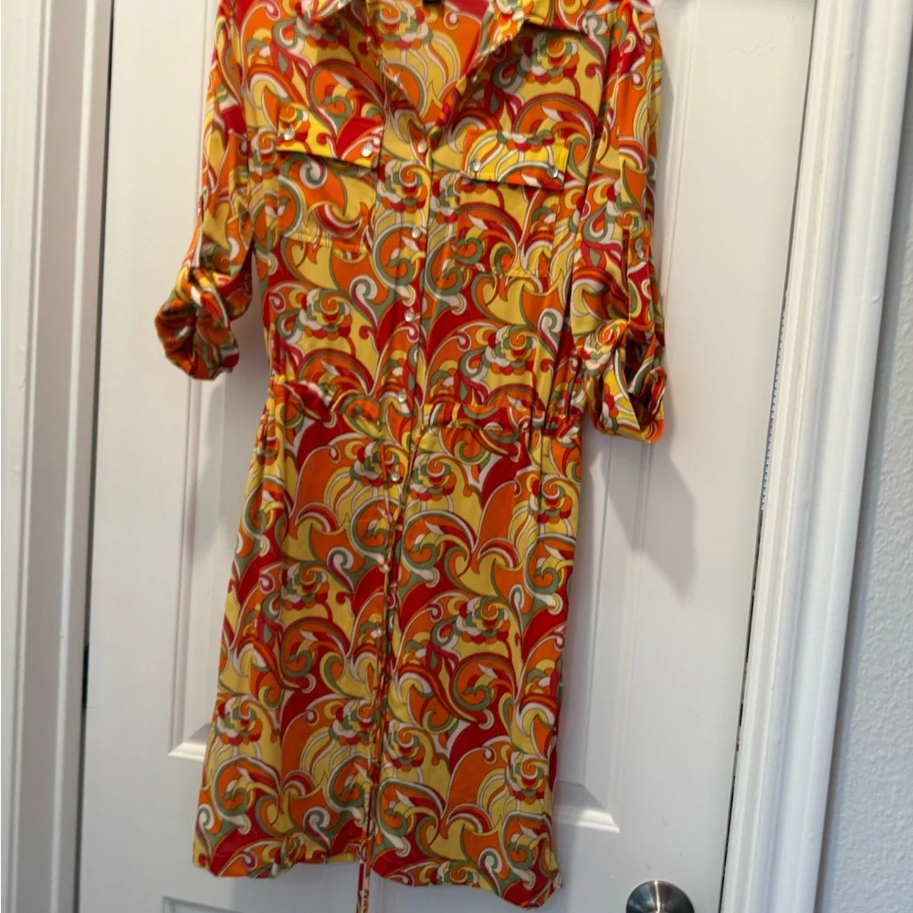 Colorful Swirl Pattern Dress - Picture 2 of 4